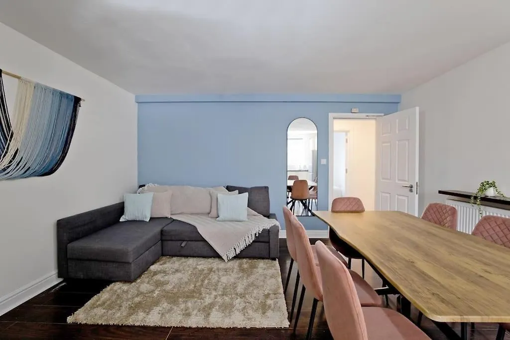 Imperial Medina House-Whitechapel Apartment London