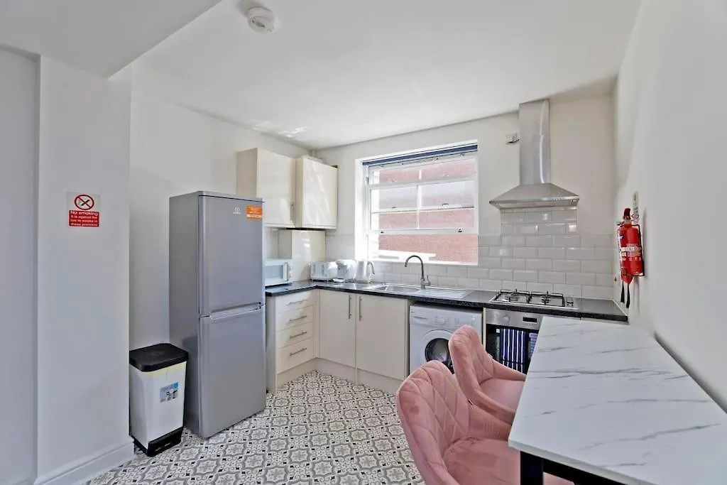 Imperial Medina House-Whitechapel Apartment London United Kingdom