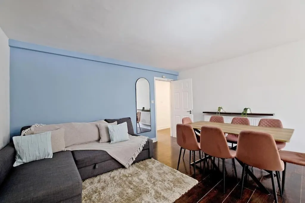 Imperial Medina House-Whitechapel Apartment London