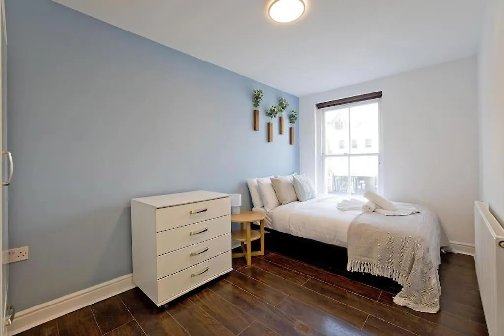 Imperial Medina House-Whitechapel Apartment London 0*,
