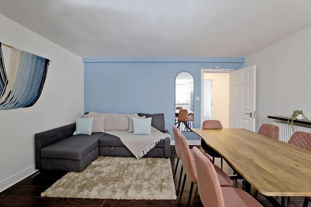 Imperial Medina House-Whitechapel Apartment London